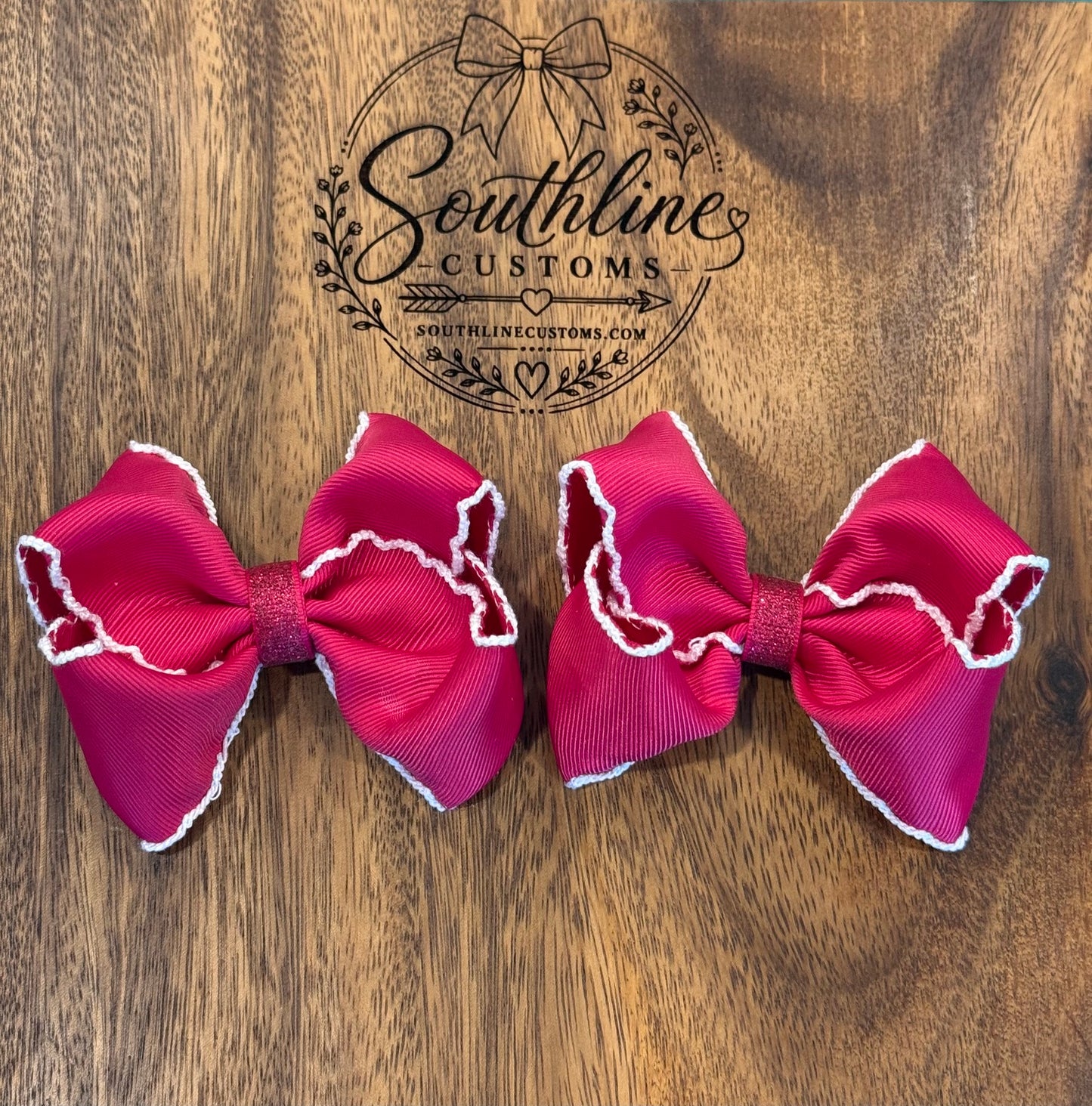 Pink scalloped edge hair bow set